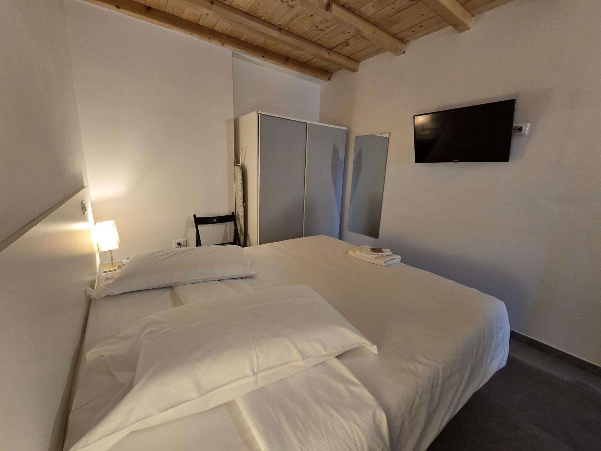 La Ca' Pezzana Affittaly Apartments โบโลญญา ภายนอก รูปภาพ