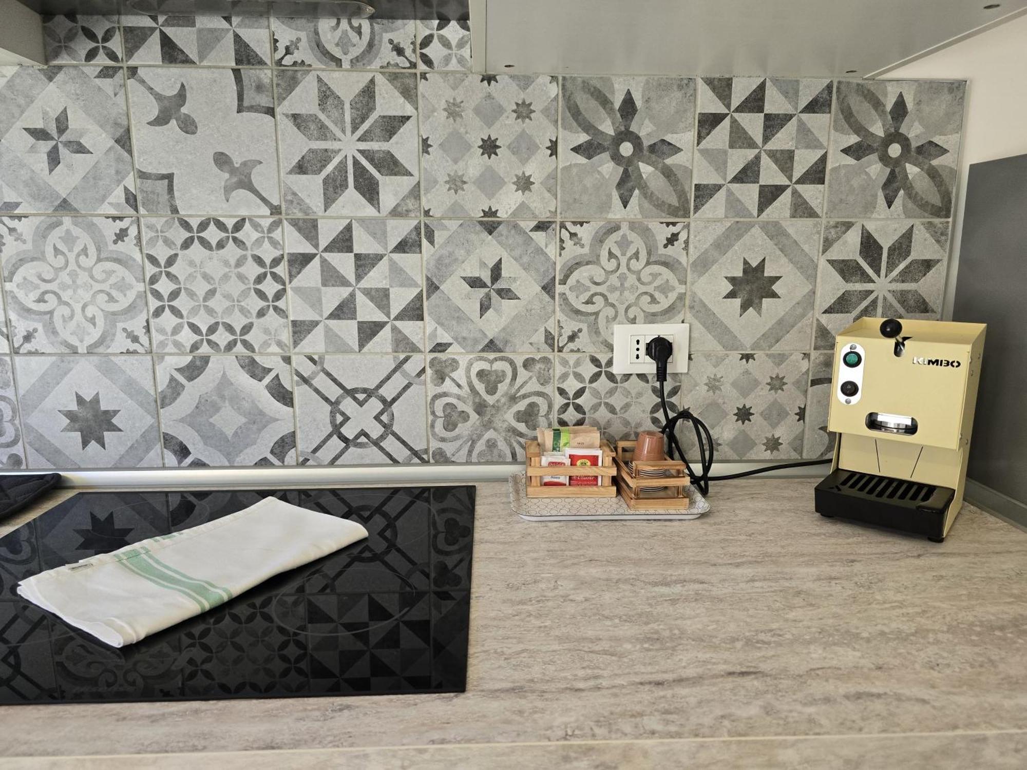 La Ca' Pezzana Affittaly Apartments โบโลญญา ภายนอก รูปภาพ
